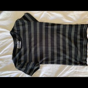 Iran outfitters tight tee